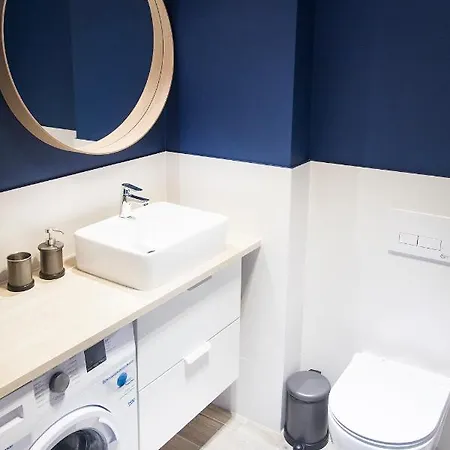 Al-dom Apartament Kasprowicza 111 *