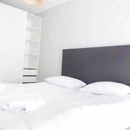 Al-dom Apartament Kasprowicza 111 Apartman *